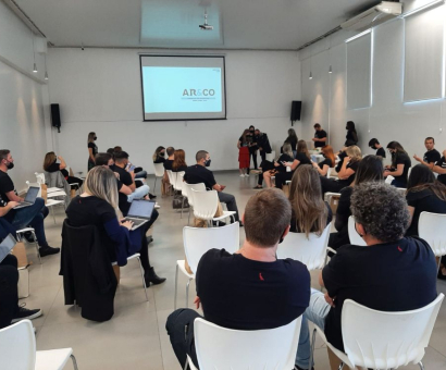 Palestra Resiliência para os Times da Reserva e Arezzo